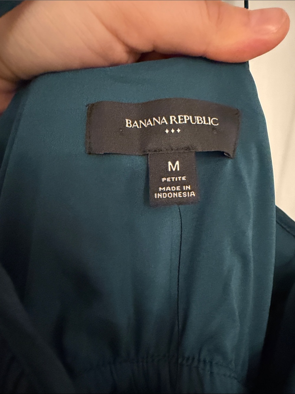 NWT Banana Republic Factory Teal Petite V-Neck Pleated Satiny Romper, MP - Picture 4 of 11
